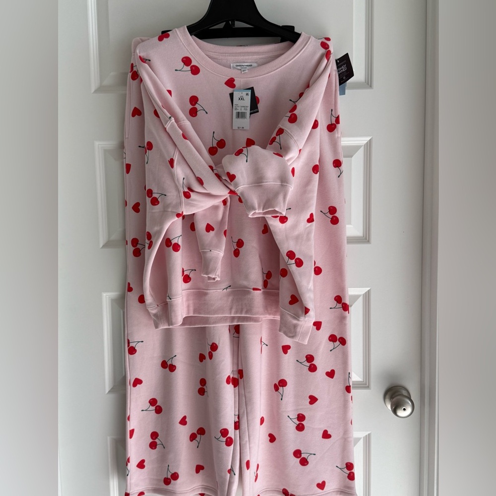 NWT Grayson/threads women’s two-piece sweat suit. XXL
